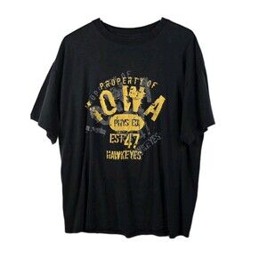 Iowa‎ Hawkeyes Men's XL Black T-Shirt RN # 49068